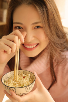 明星专题：崔东俊